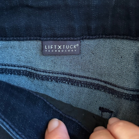 NYDJ Women's Flare & Wide Leg‎ Jeans - Dark Blue - Picture 5 of 7